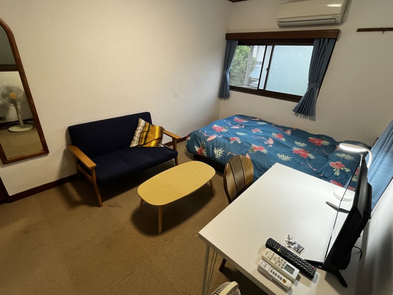 KomabaRm4 – 4 Komaba House Rm4