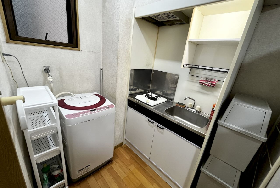 Akihabara / Asakusabashi 2DK Apartment